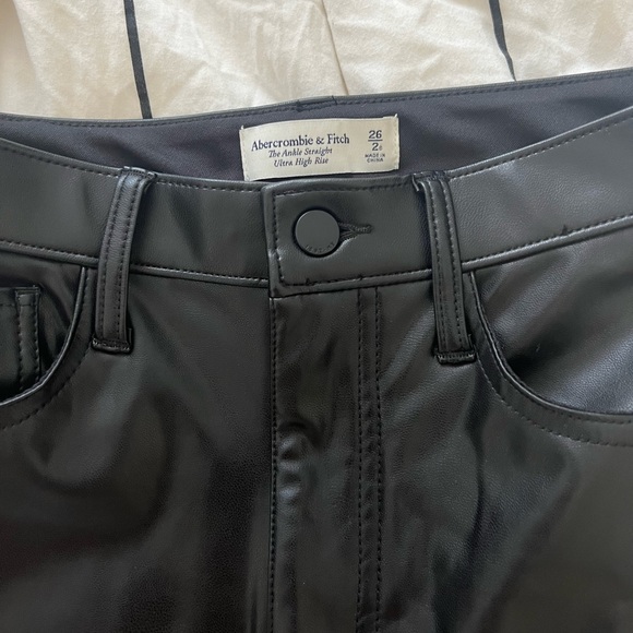 Abercrombie Vegan Leather Ankle Straight Pants - Picture 5 of 7